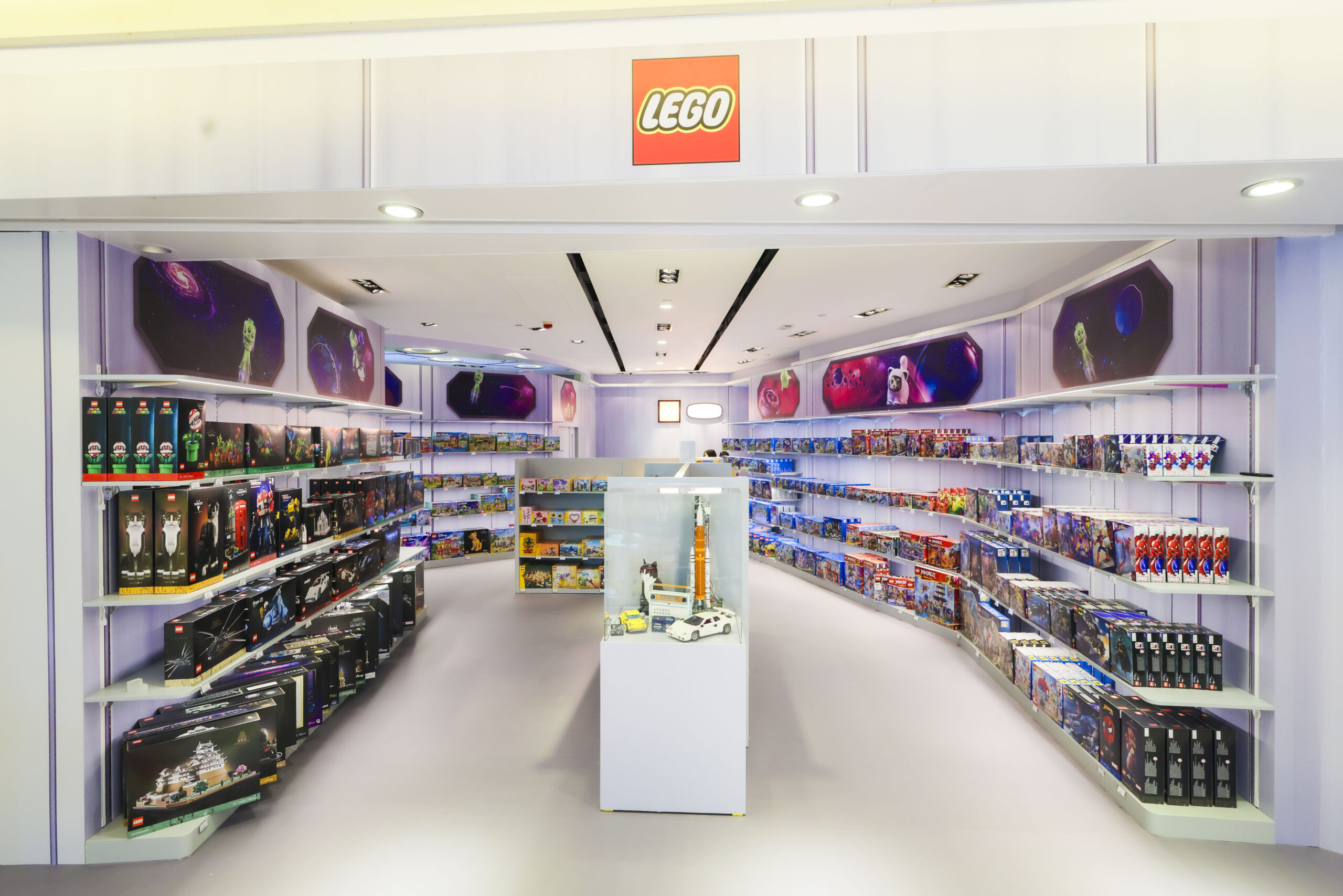 LEGO® Bricktopia